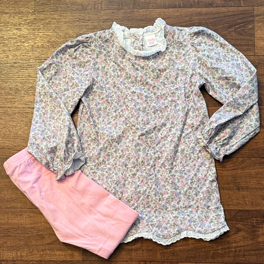 Sweet Floral Ruffle Neck Top with back buttons. Includes matching Pink Leggings